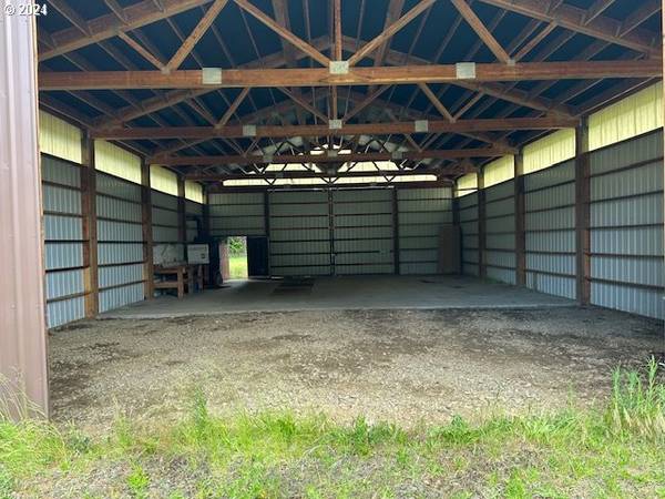 105 W MAIN ST, Glenwood, WA 98619