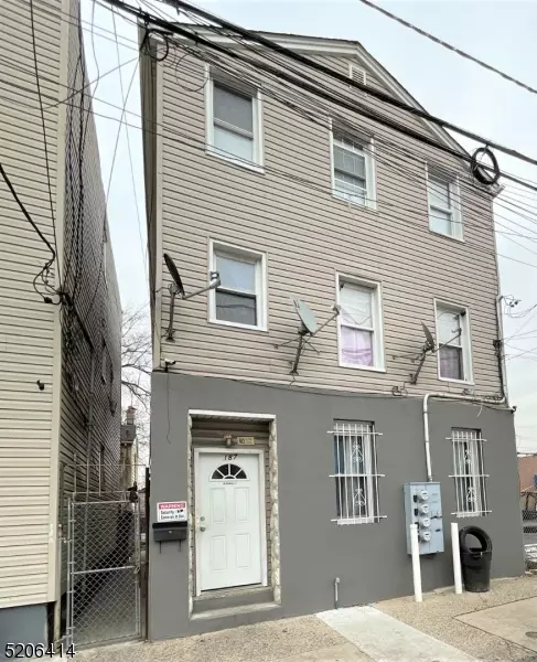 187 Jackson St, Paterson City, NJ 07503