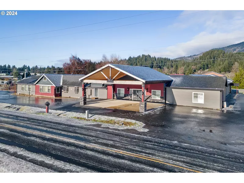 6630 ALDERBROOK RD, Tillamook, OR 97141