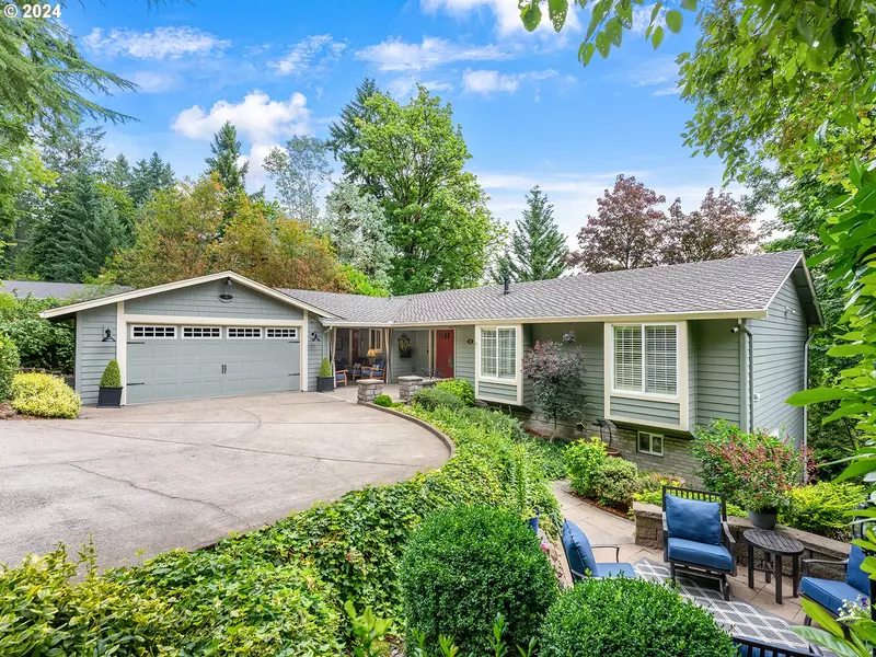 62 Touchstone, Lake Oswego, OR 97035