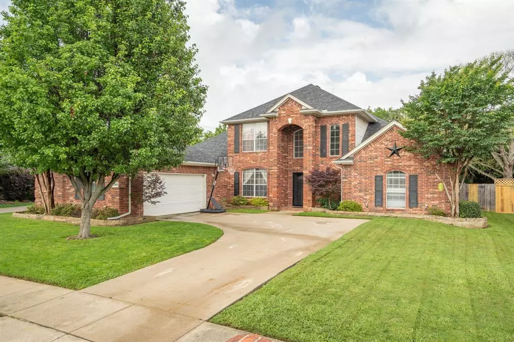 Arlington, TX 76001,7004 Winthorp Drive