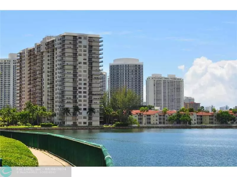 18151 NE 31st Ct  #1003, Aventura, FL 33160