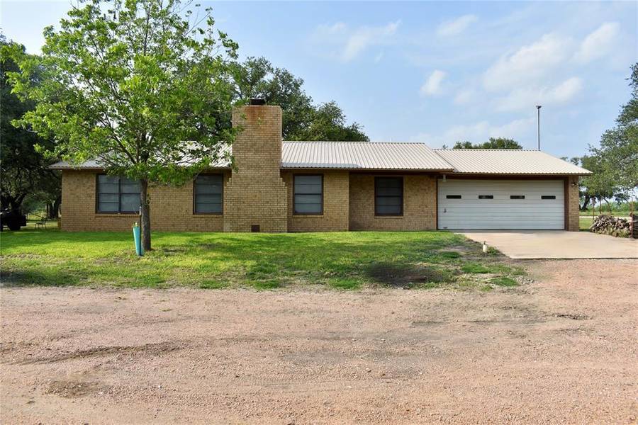 6206 2nd Street, Rochelle, TX 76872