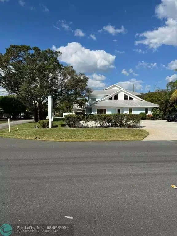 801 SE Osceola, Stuart, FL 34994