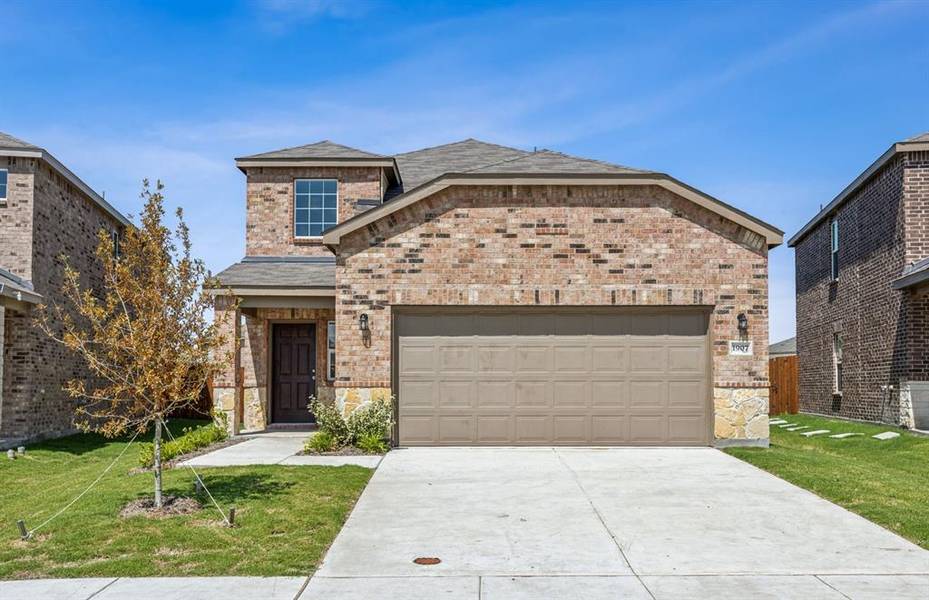 1907 Applewood Trail, Forney, TX 75126