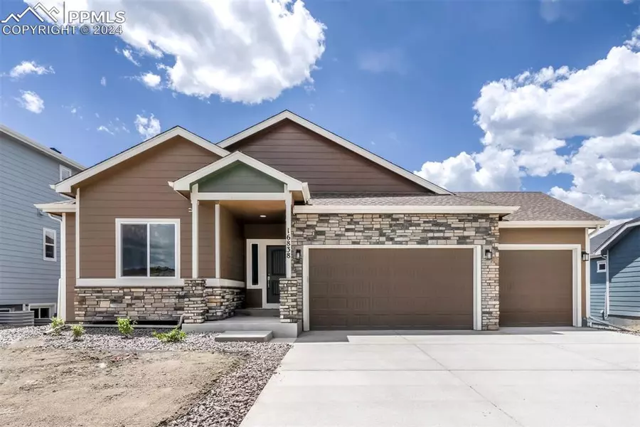 16838 Greyhawk DR, Monument, CO 80132