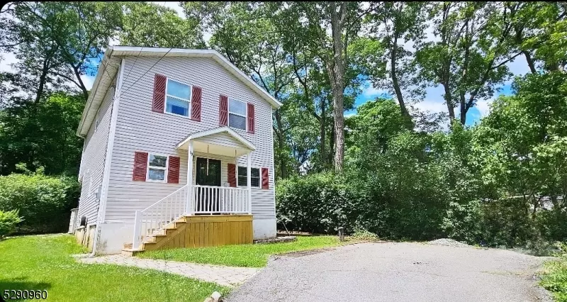 Hopatcong Boro, NJ 07843,10 Madison Trl