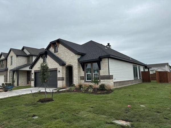 1300 San Marcus Drive, Springtown, TX 76082