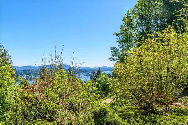 Salt Spring, BC V8K 2J7,225 Charlesworth Rd