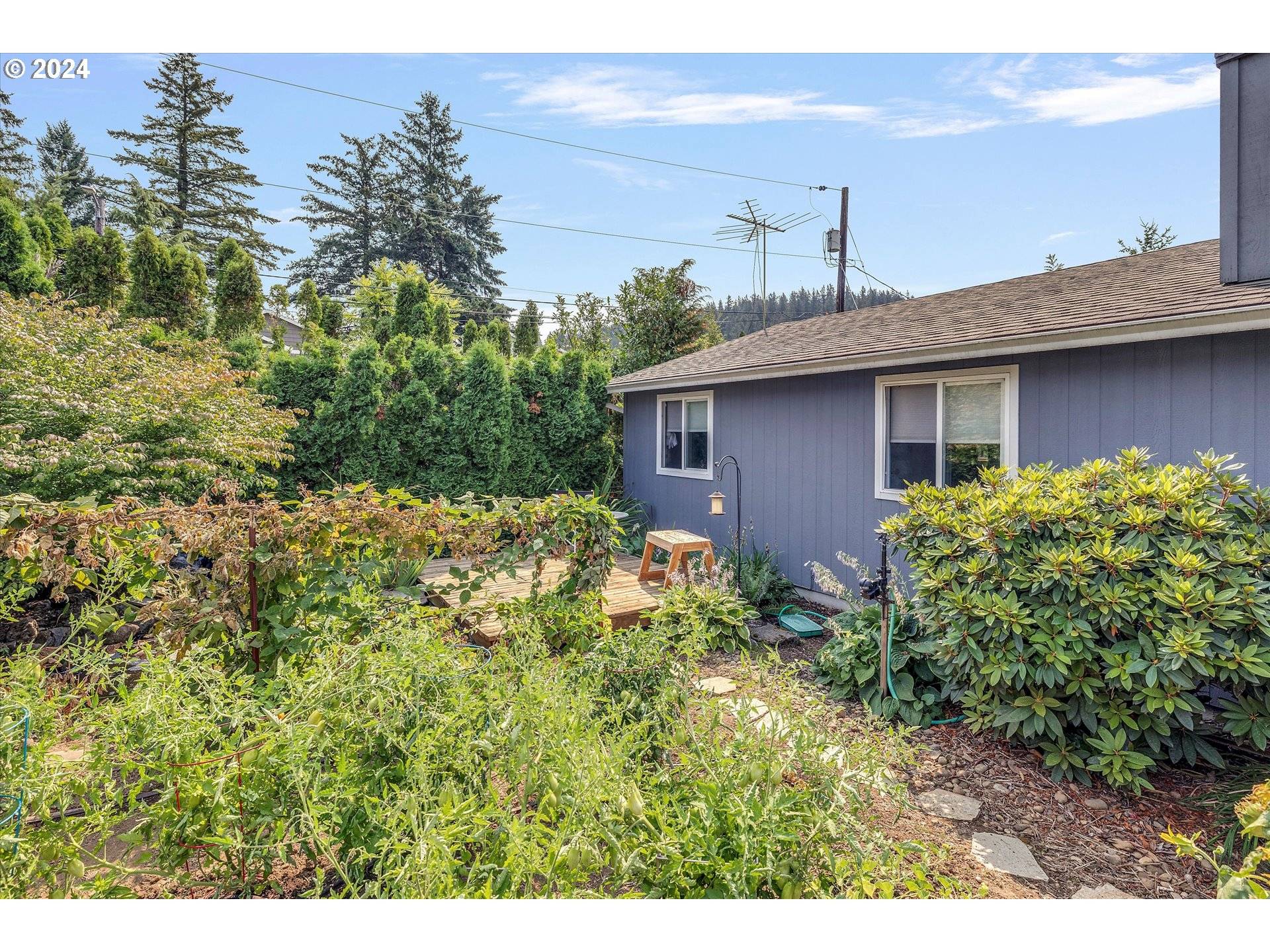 Portland, OR 97236,13830 SE CENTER ST