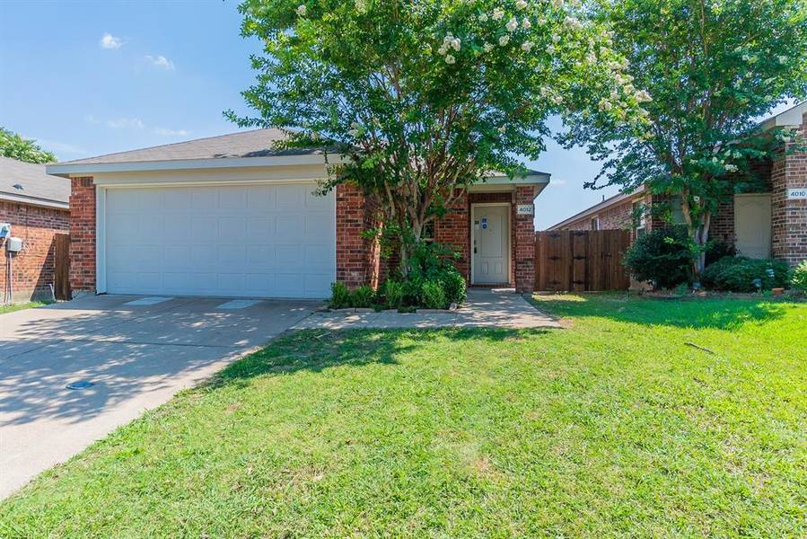 4012 Ridgetop Drive, Heartland, TX 75126