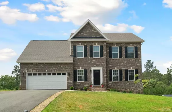 1110 Lochwood Hill DR, Goode, VA 24556