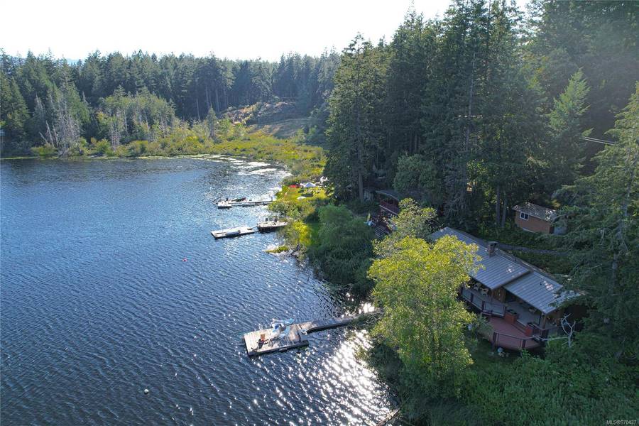 732 Beaver Point Rd, Salt Spring, BC V8K 1Y1