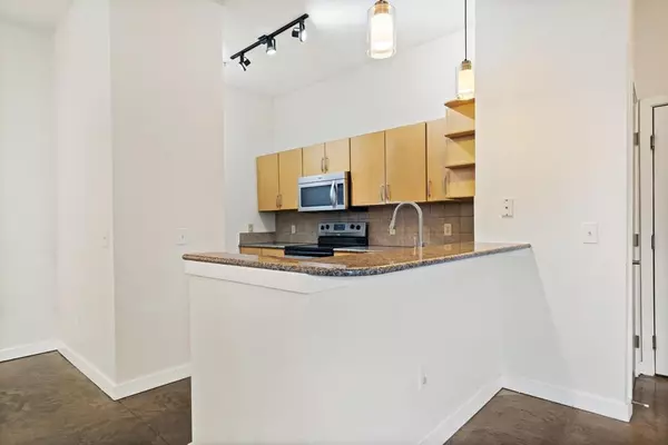 Fort Worth, TX 76102,201 W Lancaster Avenue #213