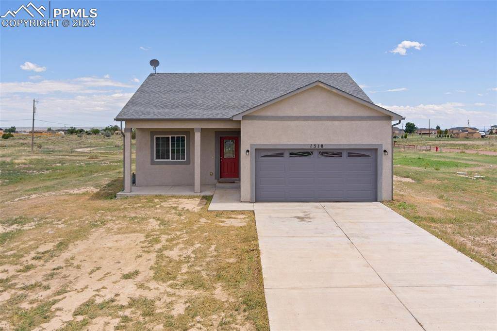 1310 N Vermillion CT, Pueblo West, CO 81007