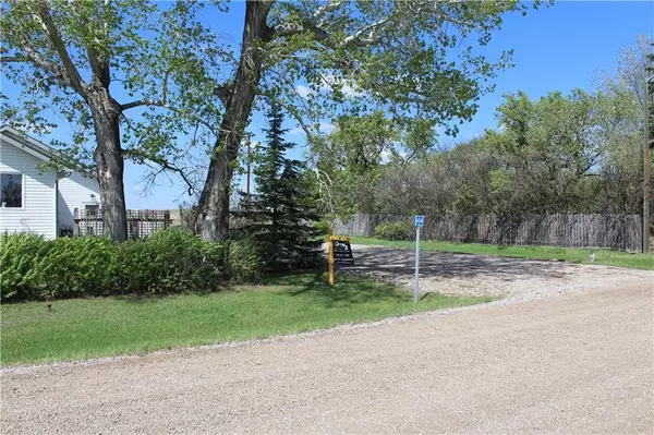 Mossleigh, AB T0L 1P0,404 Railway AVE