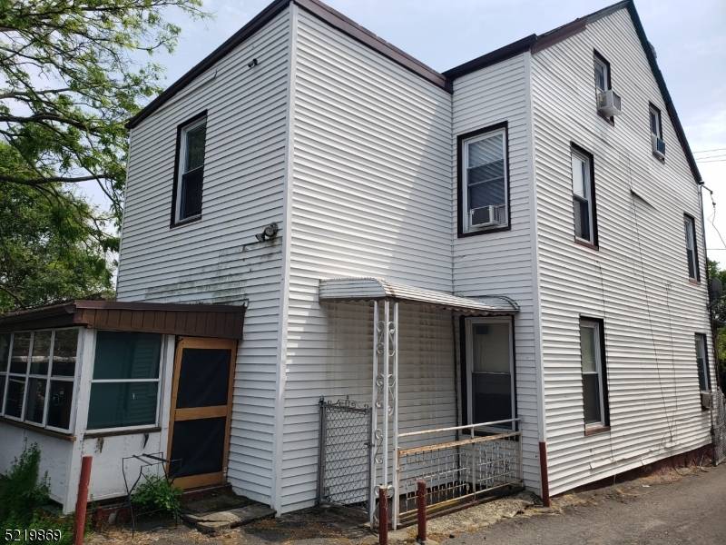 53-55 Ryle Ave, Paterson City, NJ 07522