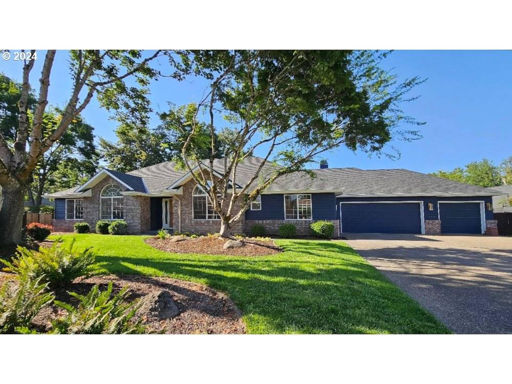 1358 WINDSOR CT, Springfield, OR 97477