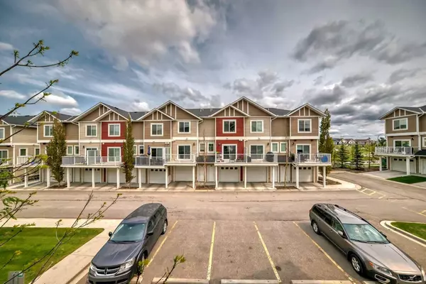 Calgary, AB T3N 0M8,58 Redstone CIR NE