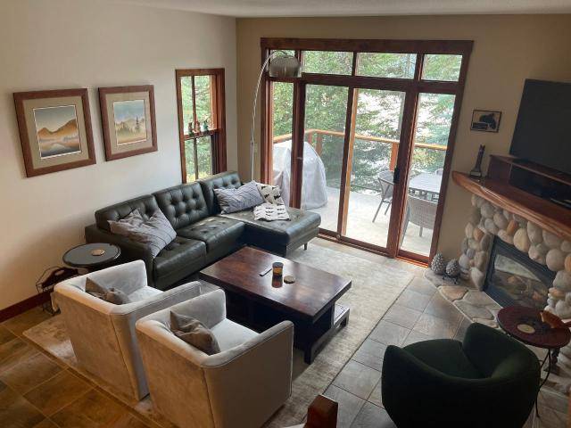 Kamloops, BC V0E 5N0,46 5035 VALLEY DRIVE