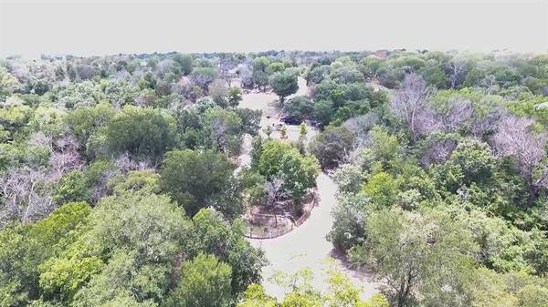 Hudson Oaks, TX 76087,120 Shannon Drive