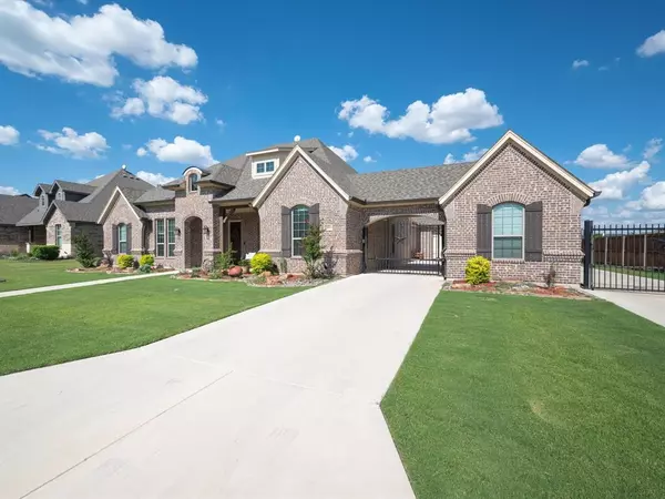 Justin, TX 76247,8900 Lazy Oak Drive