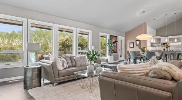 605 Bearspaw Village RD, Rural Rocky View County, AB T3L 2P1