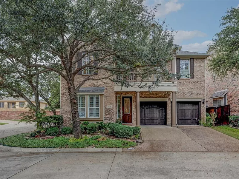 2644 Waters Edge Lane, Fort Worth, TX 76116