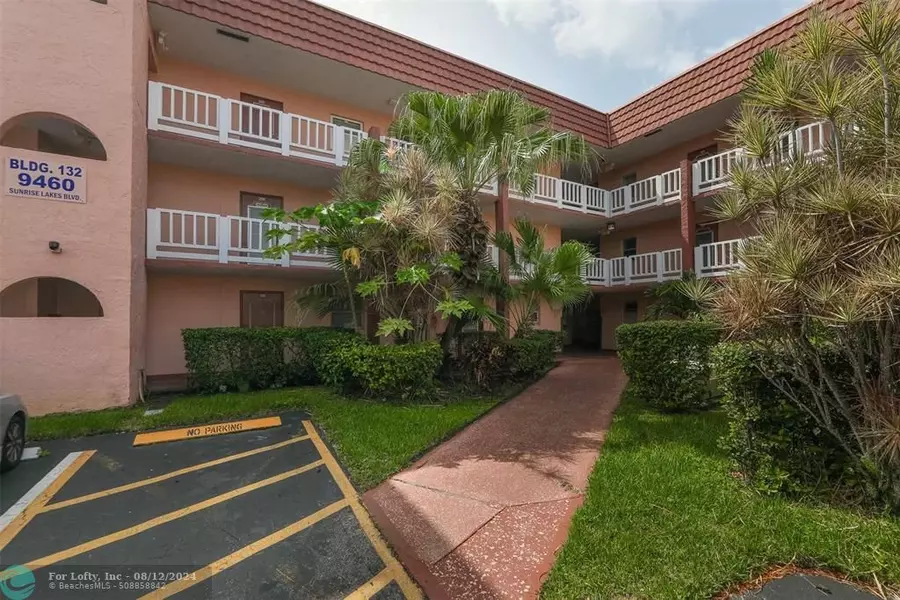 9460 Sunrise Lakes Blvd  #205, Sunrise, FL 33322