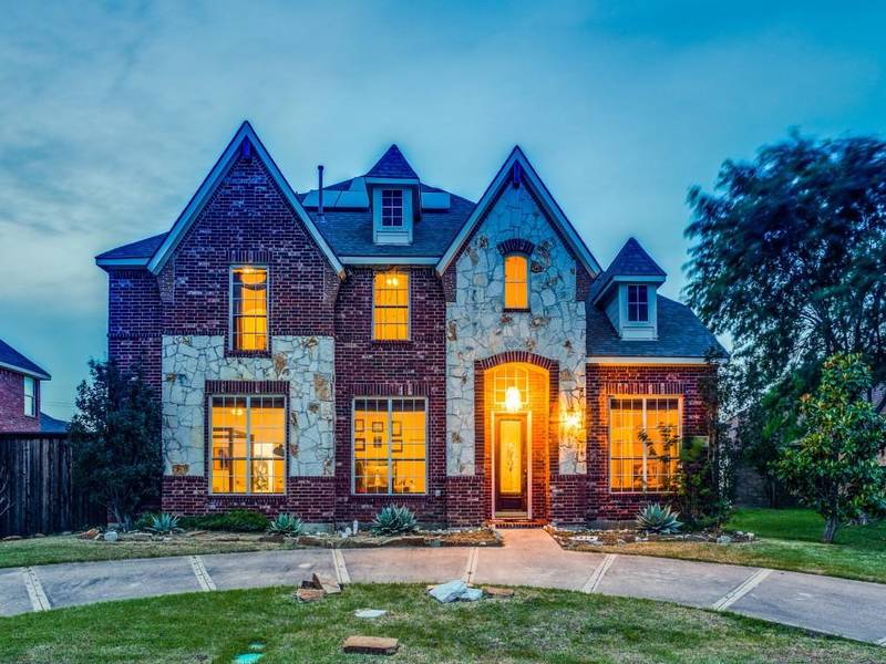 1613 Skyline Drive, Garland, TX 75043