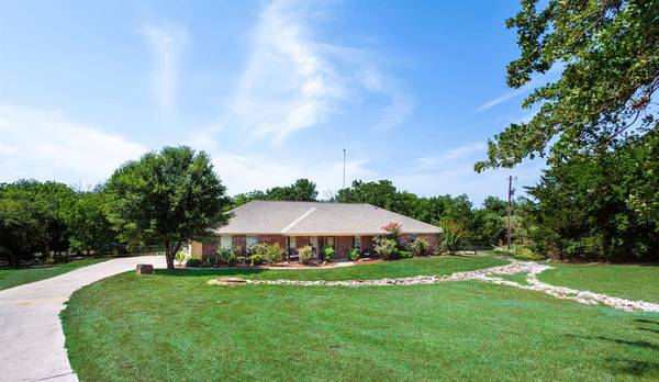 292 Sandy Creek Trail,  Weatherford,  TX 76085