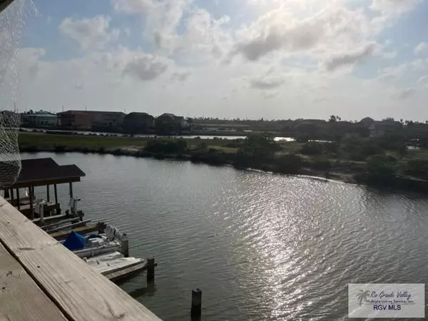 401 ISLAND AVE.,  Port Isabel,  TX 78578