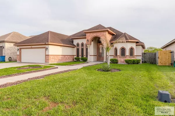 Los Fresnos, TX 78566,122 E ALVAREZ CT