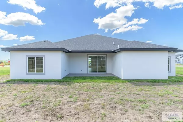 Los Fresnos, TX 78566,111 FINCH DR