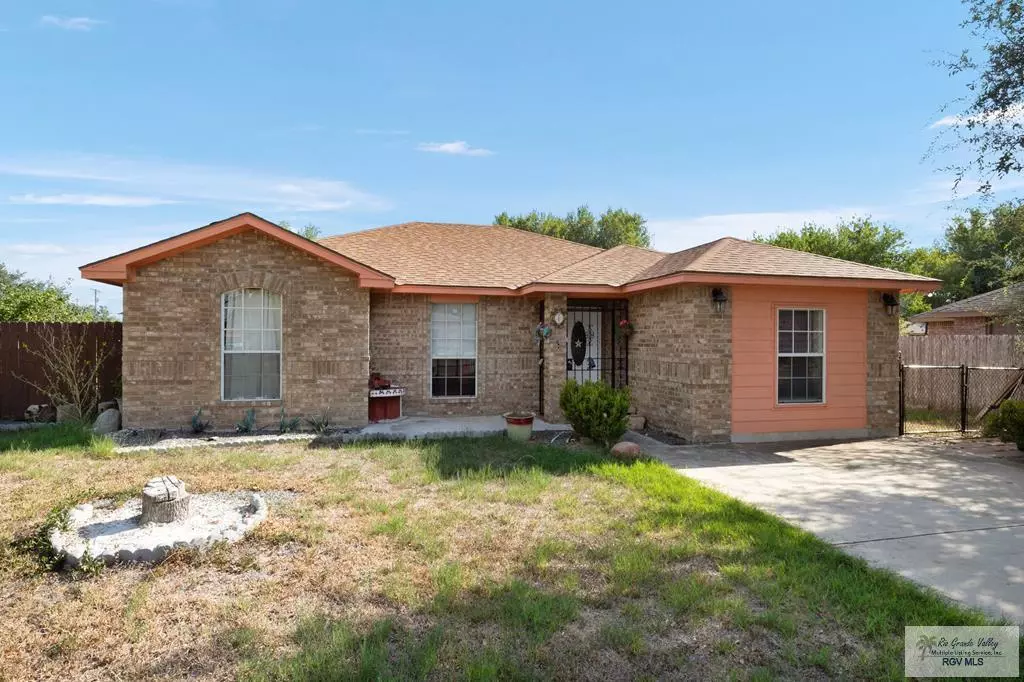 Weslaco, TX 78599,4104 MONICA DR.