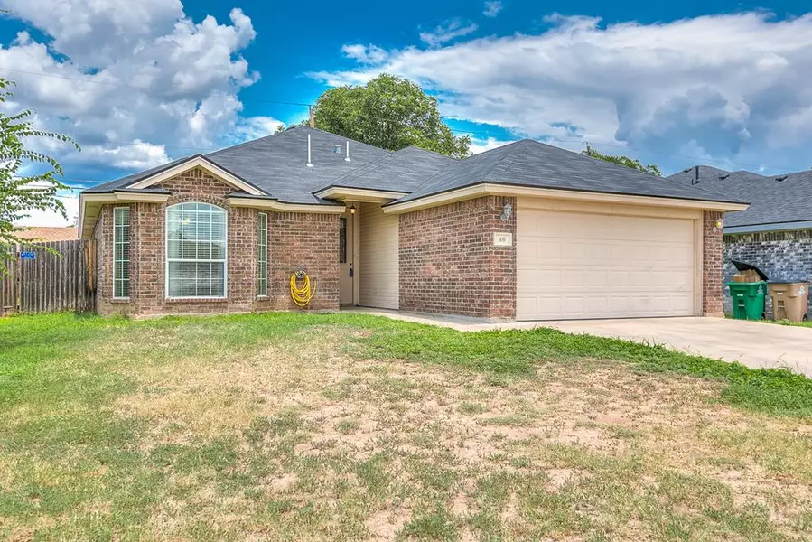 46 Amberwood Dr, San Angelo, TX 76903