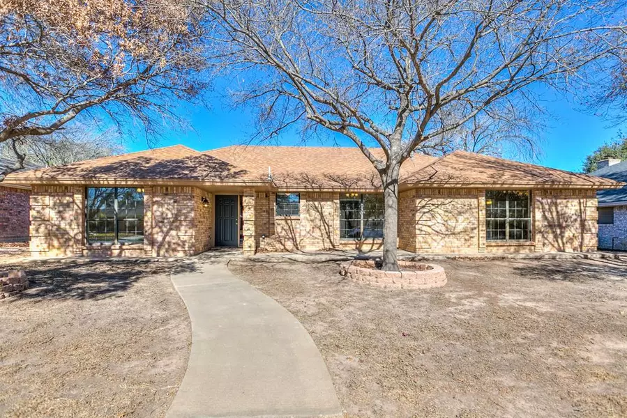 3414 Cedarhill Dr, San Angelo, TX 76904