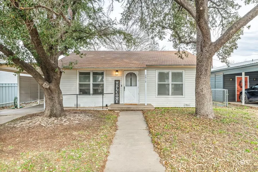 2012 Webster St, San Angelo, TX 76901