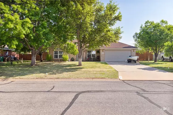 San Angelo, TX 76901,5829 Manchester Lane