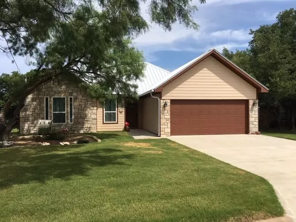 Brady, TX 76825,115 Rochelle St