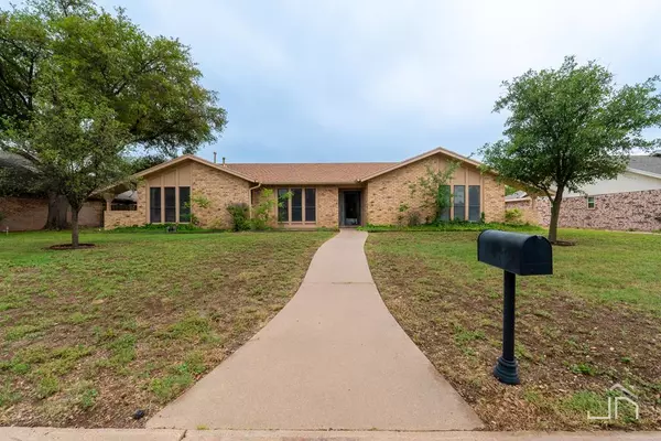 San Angelo, TX 76904,3705 Briargrove Lane