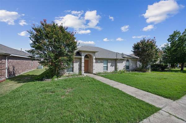 7310 Maplewood Drive,  Rowlett,  TX 75089