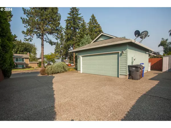 Oregon City, OR 97045,12343 SHENANDOAH DR