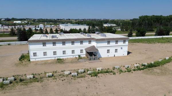 Rural Lacombe County, AB T0M 0J0,27123 Highway 597 #2