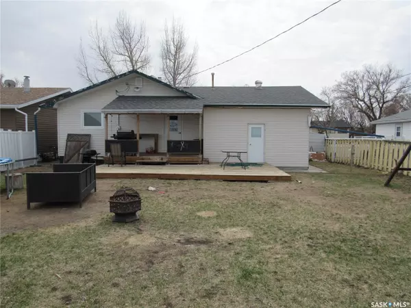 Rosetown, SK S0L 2V0,301 7th AVENUE W