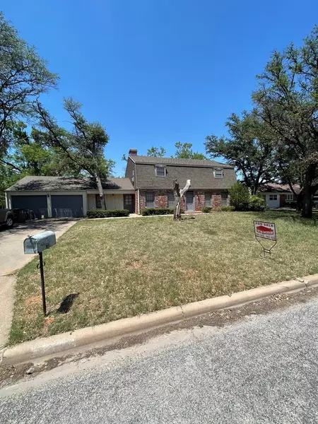 2644 Parkview Dr, San Angelo, TX 76904