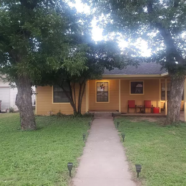 2405 North St, San Angelo, TX 76901