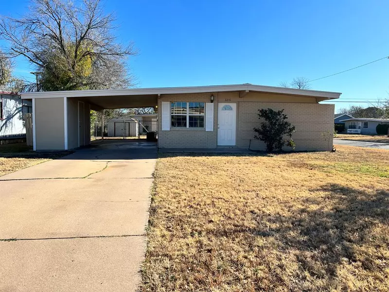 2216 A&M Ave, San Angelo, TX 76904