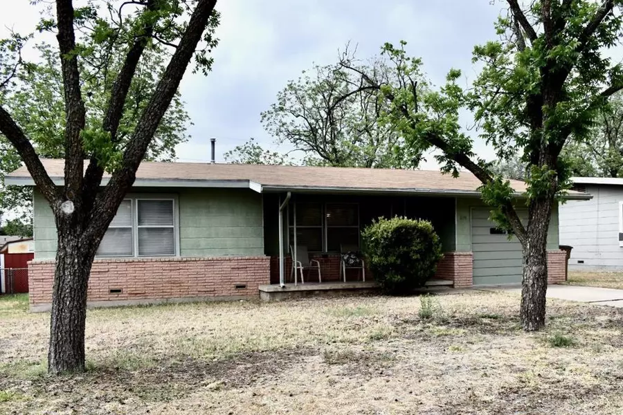 2491 Baylor Ave, San Angelo, TX 76904