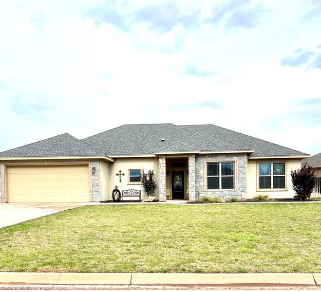 1001 Windemere Circle, San Angelo, TX 76901